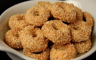 Susamlı Simit Kurabiye