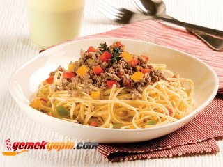 Kıymalı ve Biberli Makarna