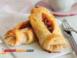 SUCUKLU KARNIYARIK BÖREĞİ
