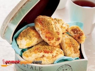 Ballı ve Cevizli Kurabiye