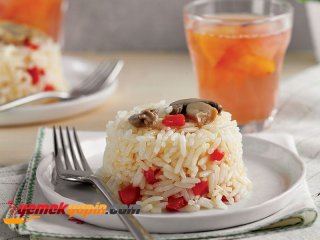 YASEMİN PİRİNÇLİ MANTARLI PİLAV