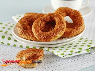 Susamlı Halka Kurabiye