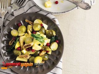 ELMALI BRÜKSEL LAHANA SALATASI