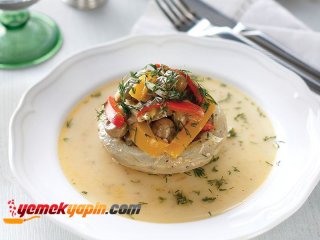 Baklalı Ve Renkli Biberli Enginar