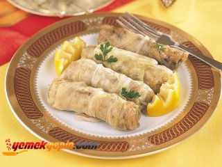 MİDYELİ LAHANA SARMASI