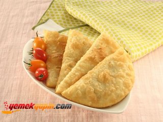 ÇİĞ BÖREK