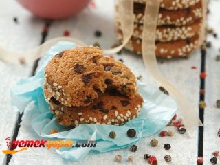 Çikolatalı ve Karabiberli Kurabiye