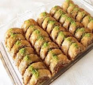 Ay Baklavası