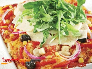 ROKALI PEYNİRLİ PİZZA