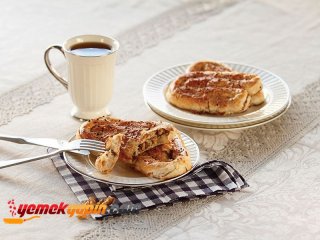 CEVİZLİ VE SOĞANLI BÖREK