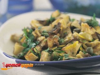 Yeşil Zeytinli Patlıcan Salatası