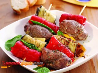 ÇAM FISTIKLI KUZU SARMA