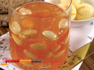 BADEMLİ KAYISI REÇELİ