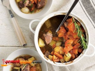 KESTANELİ VE ETLİ GÜVEÇ