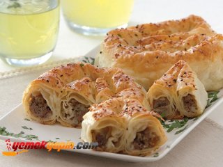 Fırında Çiğ Börek