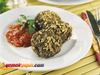 Fındıklı ve Soslu Köfte