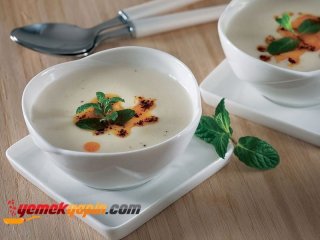 Sarımsak Çorbası
