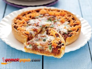 BOLONEZ SOSLU TART