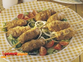 Şiş Köfte
