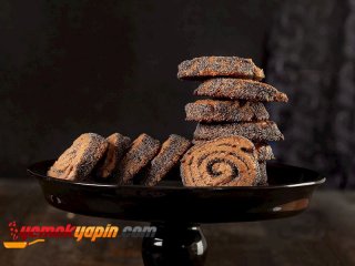 ÇİKOLATALI VE HAŞHAŞLI SPİRAL KURABİYE