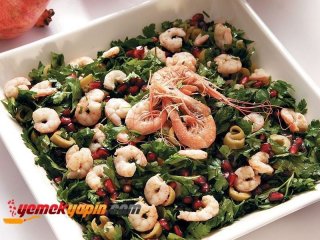 Narlı Ve Karidesli Salata