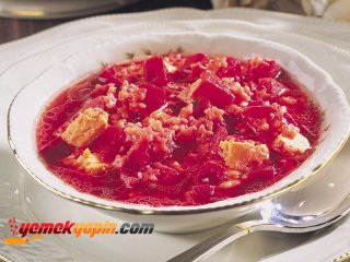 Tavuklu Pancar Çorbası