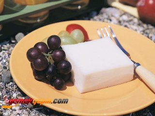 Meyveli Su Muhallebisi