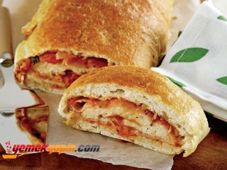 DOMATESLİ STRAMBOLİ