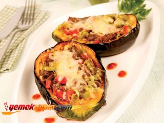 Patlıcan İçinde Antrikot Et