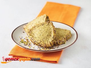 ANTEP FISTIKLI PİRAMİT KURABİYE