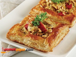TAVUK ETLİ MİLFÖY BÖREK