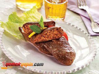 Zeytinyağlı Kuru Patlıcan Dolması