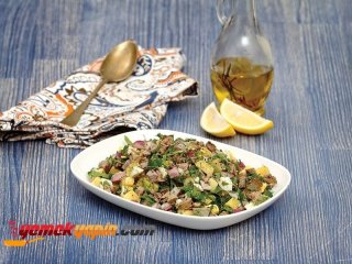 Tavuk Ciğerli Patates Salatası