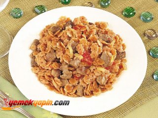 Etli Papatya Pilavı