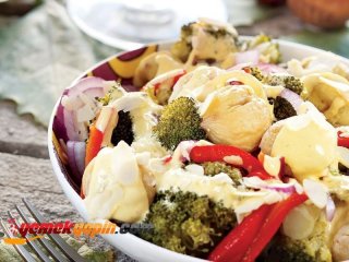 Kestaneli ve Brokolili Salatası