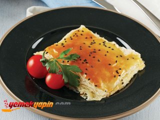 MİLFÖYLÜ YUFKA BÖREĞİ