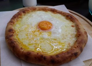 Geleneksel  Trabzon yağlı pide tarifi ve püf noktaları...