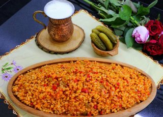 Ustasından nefis meyhane pilavı tarifi