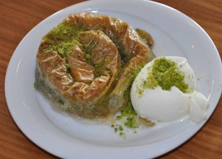Meşhur Konya sac arası tatlısı nasıl yapılır?